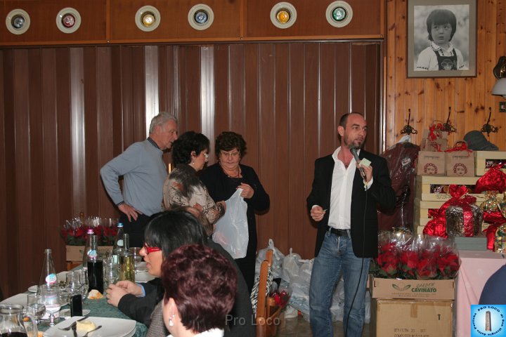 Pranzo Anziani 2011 (28).JPG